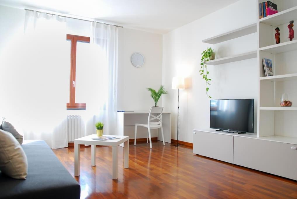 Home & Pet - Milano Trilocale Promenade Santa Giulia Exterior photo